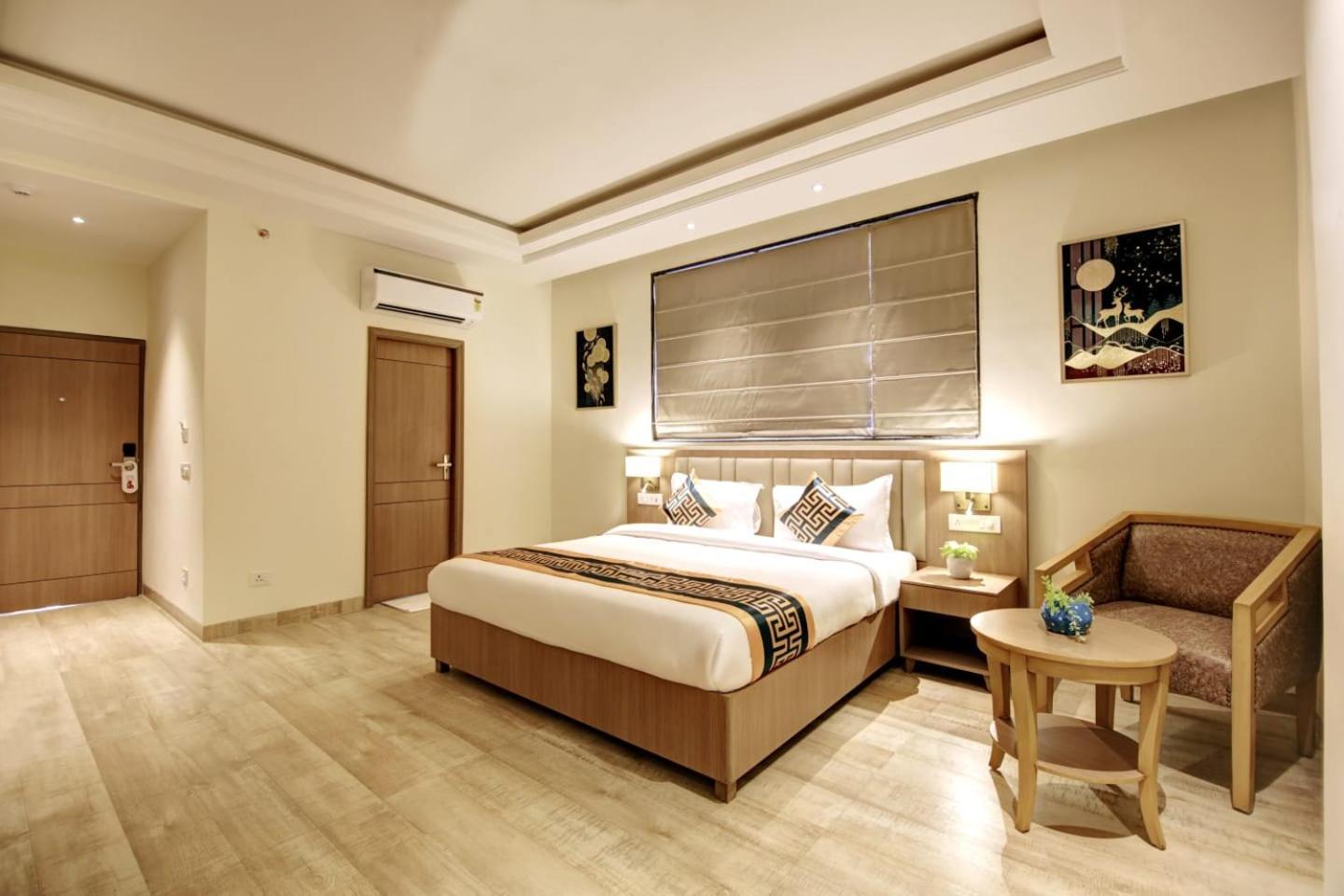 Hotel King Delhi Airport Neu-Delhi Exterior foto