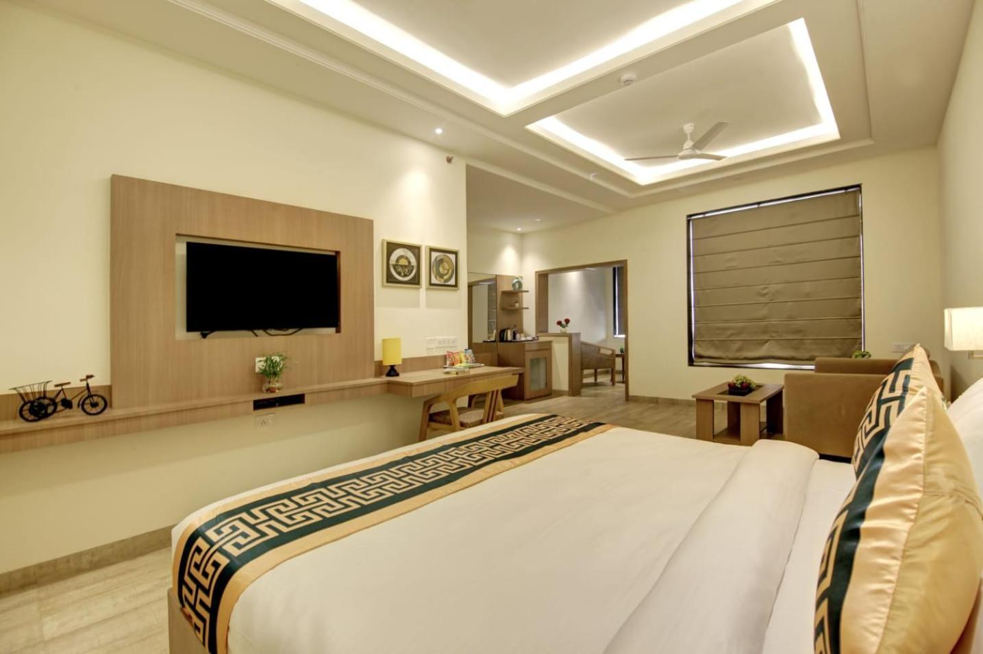 Hotel King Delhi Airport Neu-Delhi Exterior foto